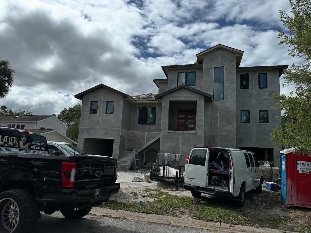 “Wrapping up another clean stucco job—precision, quality, and consistency every time.”🔥🙏🏻💪🏻 project San Nicholas
